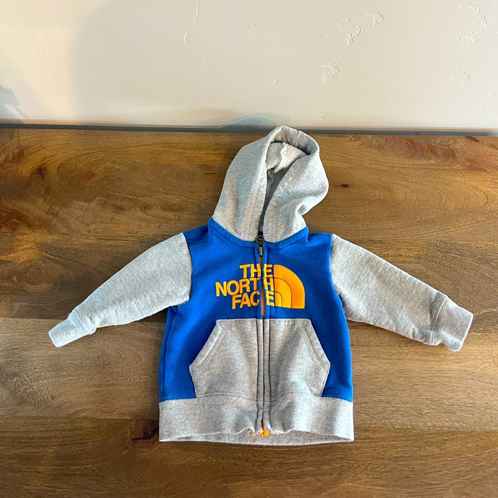 North face Hoodie 3-6 months